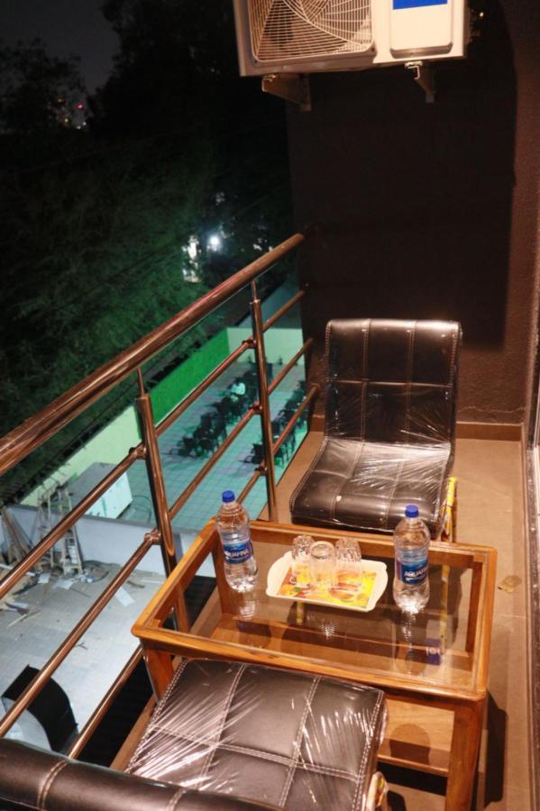 Hotel Candor Amigo Airoli Mind Space Navi Mumbai Zewnętrze zdjęcie